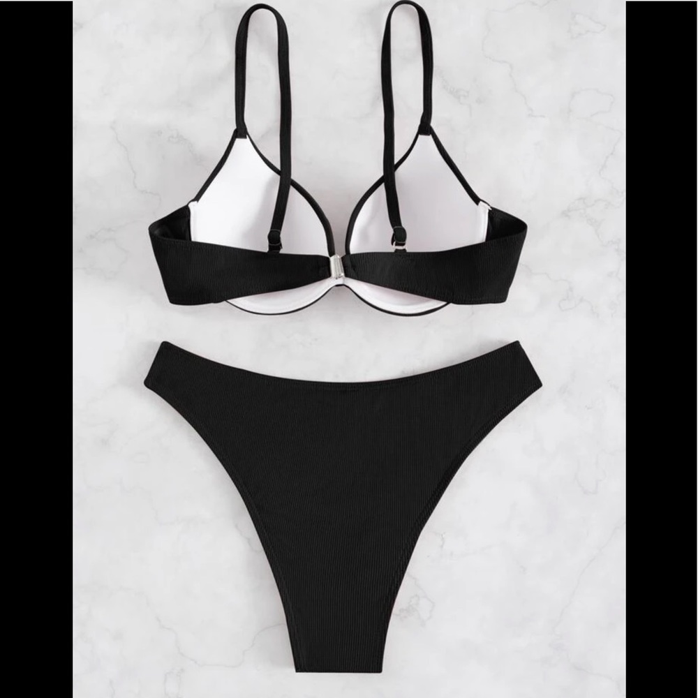 NWT SHEIN Black padded bikini - Picture 4 of 5